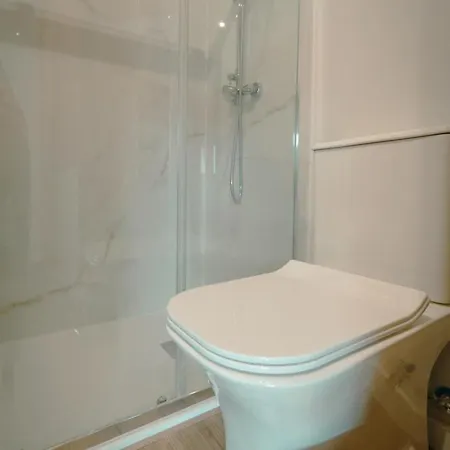 The Cale - Antero De Quental 32 Apartman