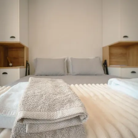 The Cale - Antero De Quental 32 Apartman