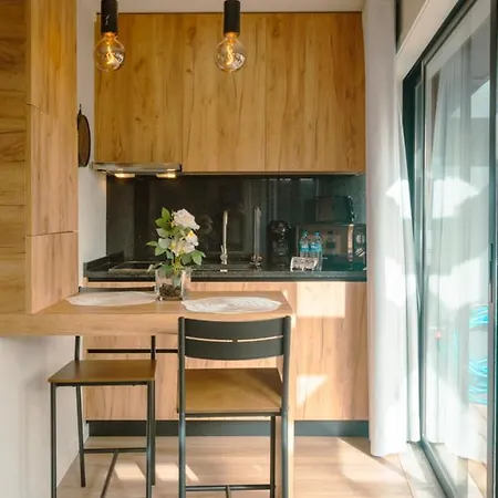 The Cale - Antero De Quental 32 Porto