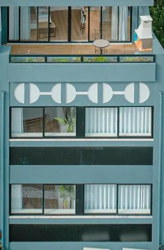 The Cale - Antero De Quental 32 *