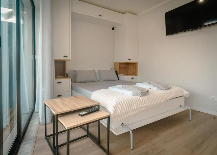 The Cale - Antero De Quental 32